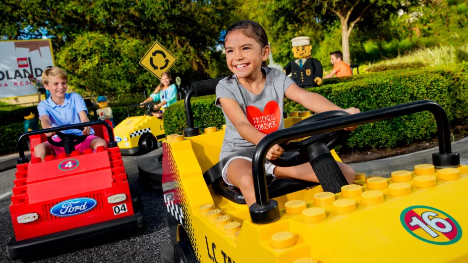 LEGOLAND + LEGOLAND Water Park + Peppa Pig Theme Park 2-Day